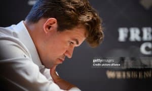Синдаровдан енгилган Магнус Карлсен Freestyle Chess Grand Slam Tour мусобақасида муддатидан олдин ғолиб бўлди!