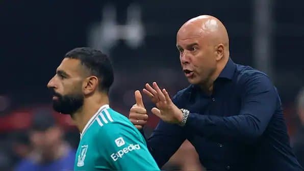 Слот Салоҳга муаммони ечиш йўлини айтди! Ҳужумчининг жавоби қандай бўлади?