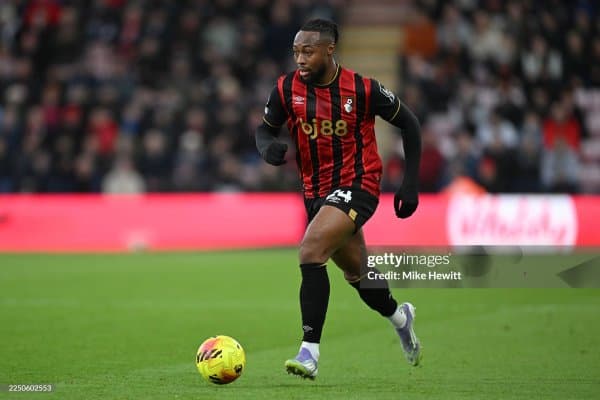 "Борнмут" футболчиси "Арсенал"ни танлади