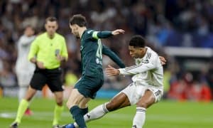 Манчестерлик икки марказий ҳимоячи “Реал”га ўз хизматини таклиф қилди