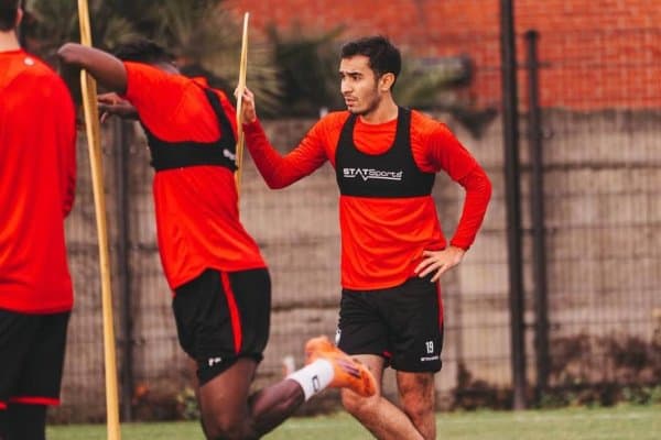 "Яна бошидан, яна кучлироқ, яна мақсад сари" - Ўринбоев жароҳатдан қайтди