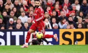 АПЛ. "Ливерпуль" ишончли ҳисобда ғалаба қозонди, Салоҳ захирадан тушиб тарихий рекорд ўрнатди