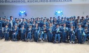 Торжественно встречена делегация Узбекистана, занявшая первое место на юношеских Параазиатских играх