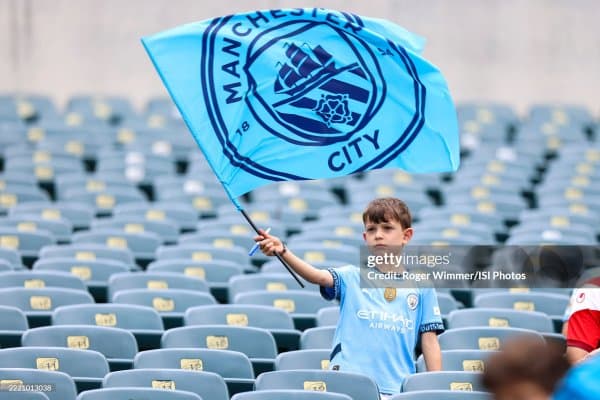 "Манчестер Сити" янги ҳимоячи сотиб олмоқчи