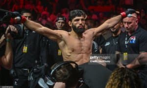 Арман Царукян "UFC 324" турниридаги жангни суғурта қилишга тайёр!