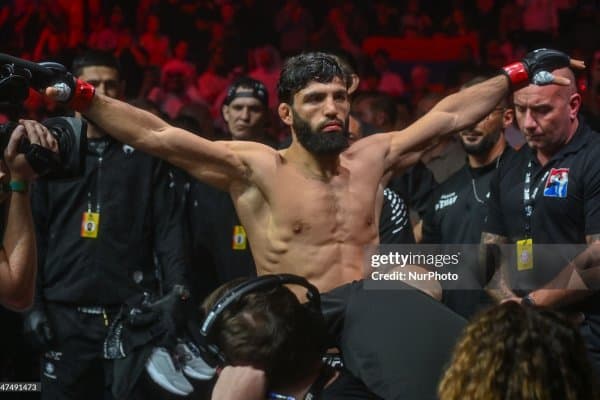 Арман Царукян "UFC 324" турниридаги жангни суғурта қилишга тайёр!