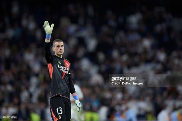 Андрей Лунин: "Биз мураббийга тўлиқ ишонамиз"