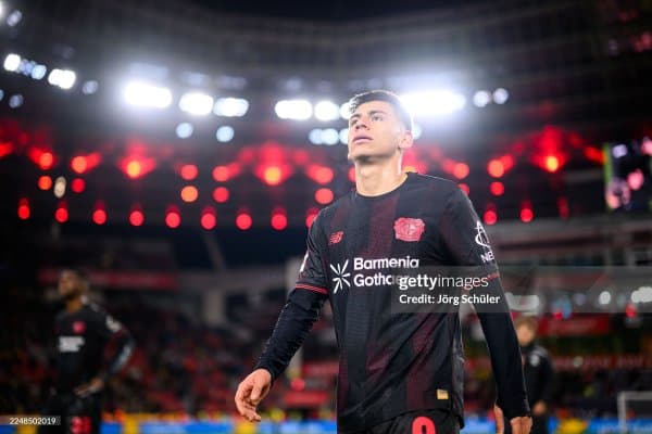 "Манчестер Сити" футболчиси уйига қайтмоқда, аммо муаммо бор..