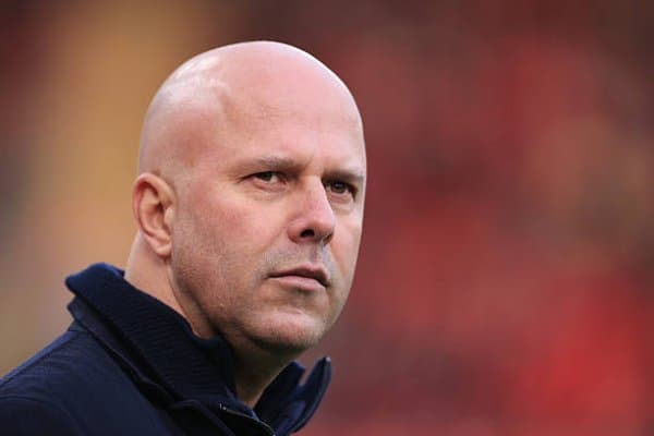 Слот: "Гакпо кутилганидан эртароқ қайтиши мумкин, аммо эртага эмас"