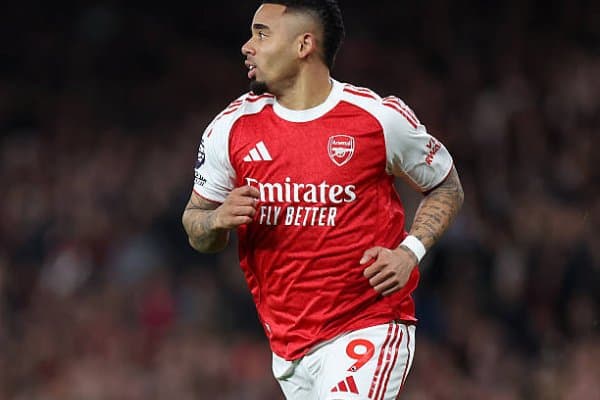 "Арсенал" Жезусни Дэвидга алмаштиришни таклиф қилди, "Ювентус" рад этди