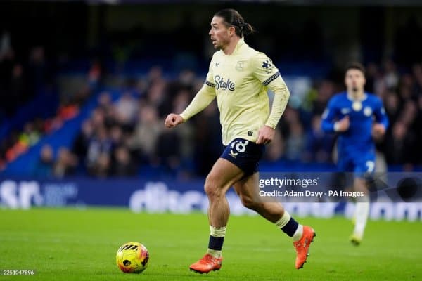 "Эвертон" "Манчестер Сити" вингерини бутунлай сотиб олмоқчи