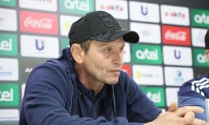 "Бухоро" Хомяков билан шартномани 2 йилга узайтирди