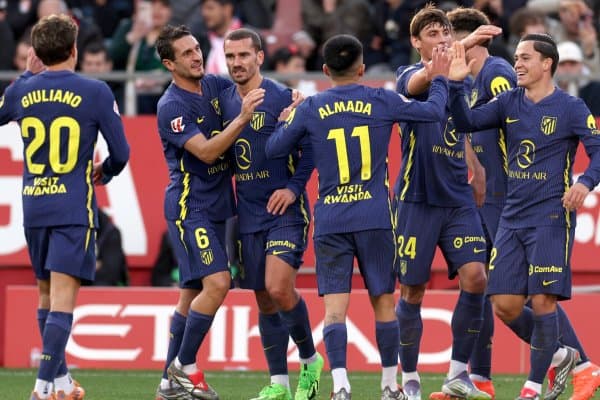 Зўр тўпурар уч клубдан расмий таклиф олди