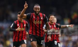 Семеньо Лондон клуби таклифини рад қилди