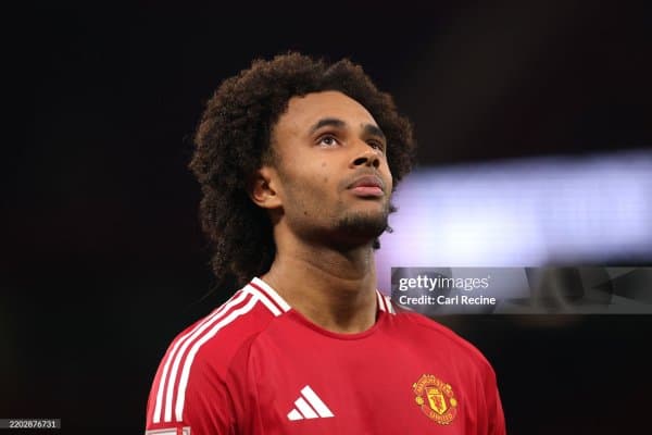 "Рома" "Манчестер Юнайтед" ҳужумчисини ўз таркибига қўшиб олишга яқин турибди