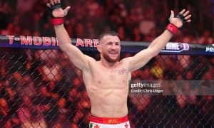 Мераб Двалишвили "MMA Junkie" талқинига кўра, йилнинг энг яхши жангчиси деб эълон қилинди