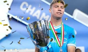 Хойлунднинг "Наполи"га доимий трансфери молиявий муаммолар туфайли барбод бўлиши мумкин