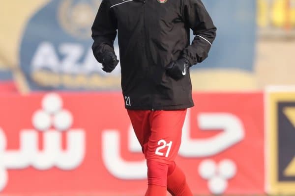 Ҳамробеков 56 дақиқа майдонда бўлган баҳсда “Трактор” дуранг қайд этди