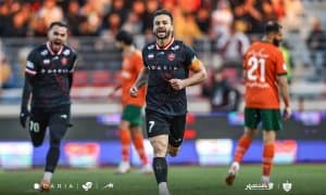 Эрон чемпионати. Ўрунов асосий таркибда майдонга тушиб, "Персеполис" ғалабасига ҳисса қўшди