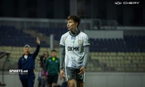 Хуршид Ғиёсов "Нефтчи" билан шартнома имзолади