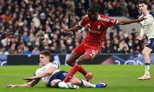 Исак жароҳати "Ливерпуль"ни янги қарорлар қабул қилишга мажбур қилмоқда