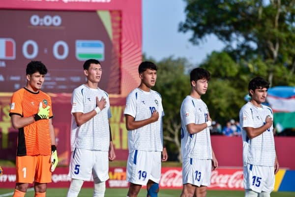 "Нефтчи" иқтидорли дарвозабон билан шартнома имзолади 