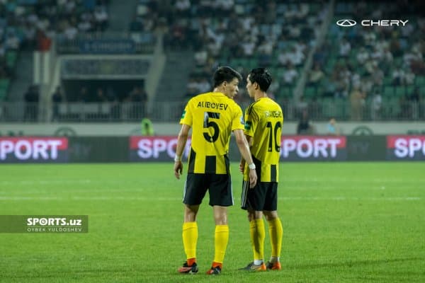 Расмий хабар! "Нефтчи" Икром Алибоев билан шартномани узайтирди