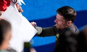 Касильяс Хаби Алонсога бўлаётган танқидларга жиддий муносабат билдирди