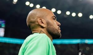 Машҳур юлдуз ўзига жамоа сотиб олди ва энди унда ўйнайди