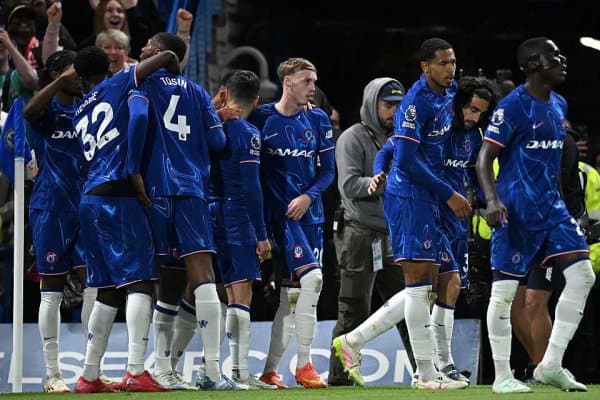 “Челси” бу уч машҳур мураббийни чақирмайди