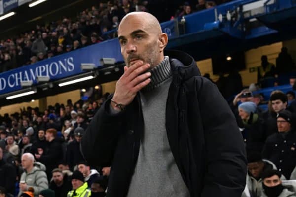 Сирлар очилмоқда: Мареска раҳбарлар айтган футболчиларни ўйнатишга мажбур бўлган