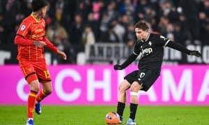 А Серия. "Ювентус" кетма-кет 3 та ғалабадан сўнг бу турда "Лечче" билан дуранг ўйнади 