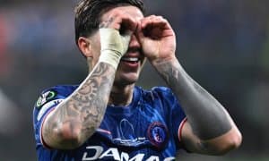 Мен “Челси”ни бошқаришга бормайман!