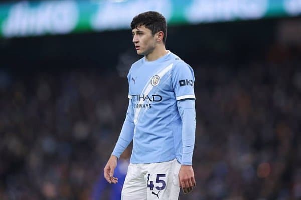 Хабиб Нурмагомедов Абдуқодир Ҳусанов ҳақида фикр билдирди