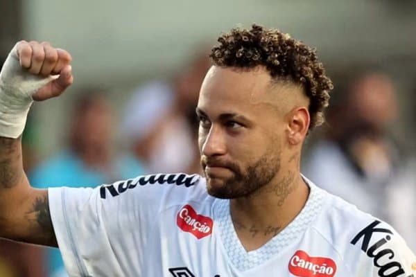 Неймар Европага қайтмайдиган бўлди