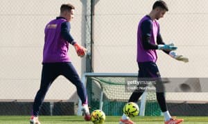 "Барселона" посбони жароҳат олди