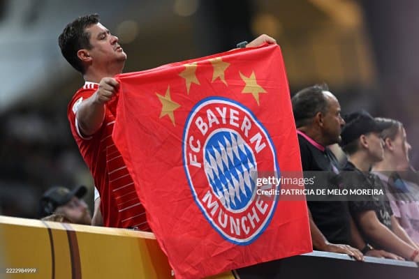 "Бавария" 19 ёшли ҳужумчини нишонга олди