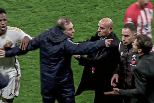 Симеоне атайлаб икки марта Винисиусни провакация қилди