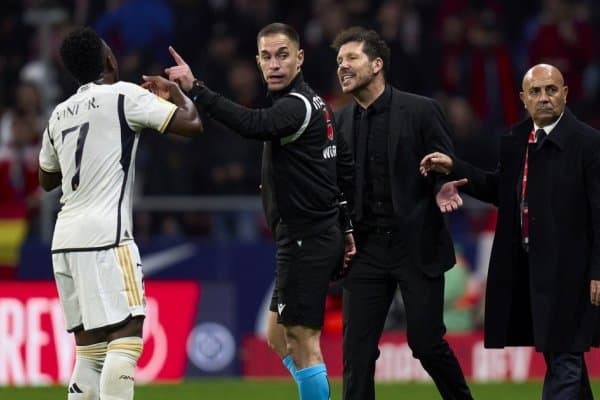 Симеоне Винисиусга қилган қилиғини тан олмади