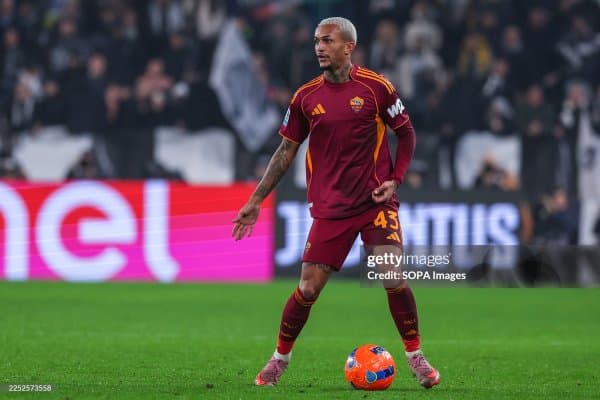 АПЛнинг учта жамоаси Винисиусни ўз сафига қўшиб олмоқчи