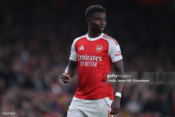 "Арсенал" Сака билан шартномани узайтирди