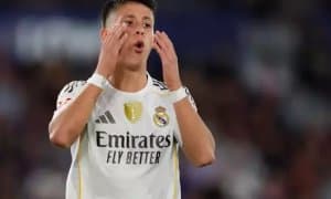 Арда Гюлер эплолмади, бошқа ўйинчи керак!