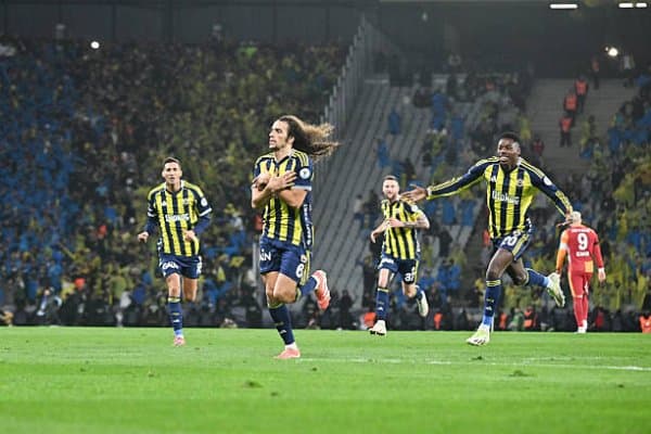 "Фенербахче" Туркия Суперкубоги финалида "Галатасарай"ни мағлуб этиб, чемпионга айланди 