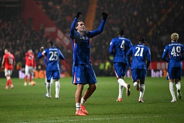 Англия кубоги. "Челси" йирик ҳисобда ютди. "Астон Вилла" эса "Тоттенхэм"ни таслим этди 