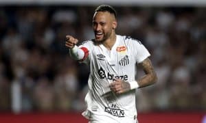 Ҳозир энг зўр шу футболчи! Неймар “Реал” юлдузига тан берди