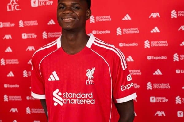 Чемпион жамоа 18 ёшли вундеркиндни олганини эълон қилди