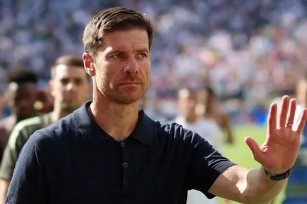 “Реал” раҳбарияти: Алонсо нега бу ўйинчининг йўлини тўсгандинг?