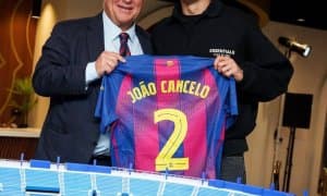 Расман: Жоау Канселу "Барселона"га қайтди