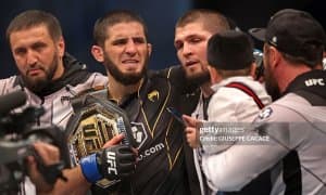 Ислом Махачев: "Хабиб Оқ Уйдаги UFC турнирида жанг қилишимни истамайди"