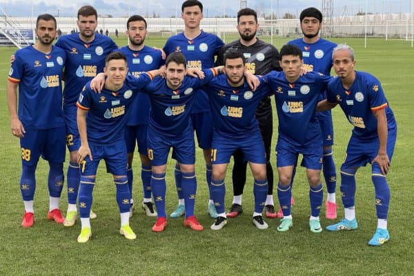 "Насаф" собиқ футболчиси Қирғиз Республикаси жамоасига ўтди